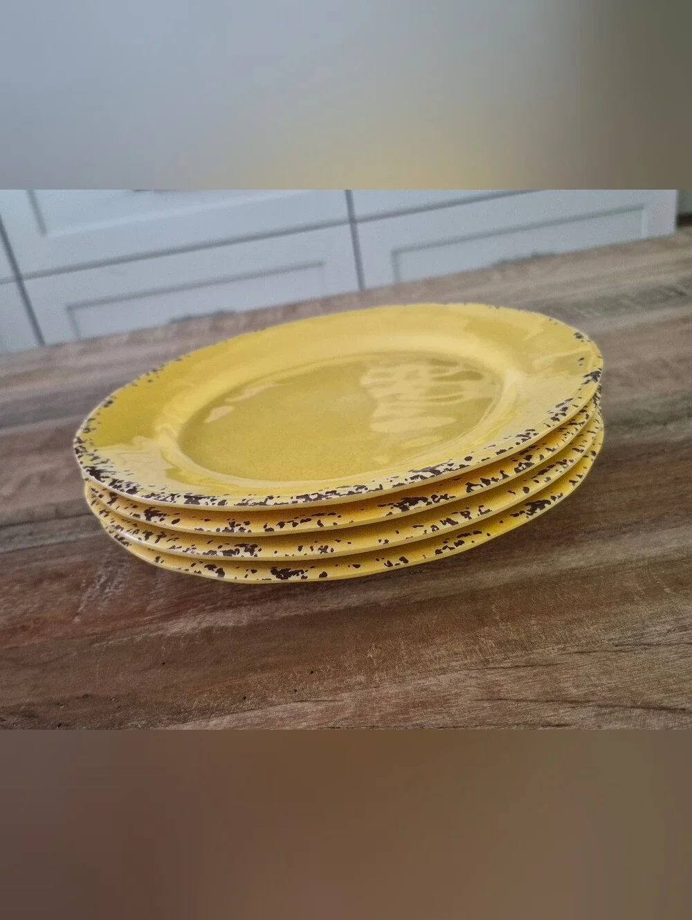 Il Mulino New York Melamine Yellow Rustic Salad Plates - Set of 4/2 sets availab